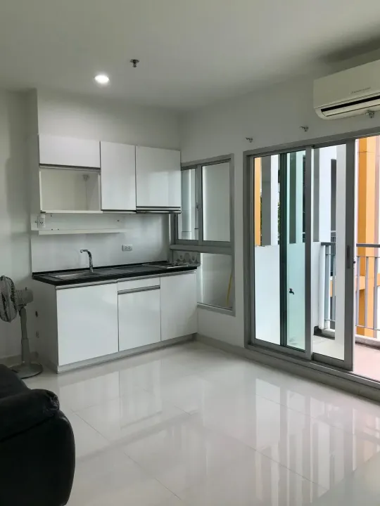 Property photos for The Parkland Taksin - Thapra