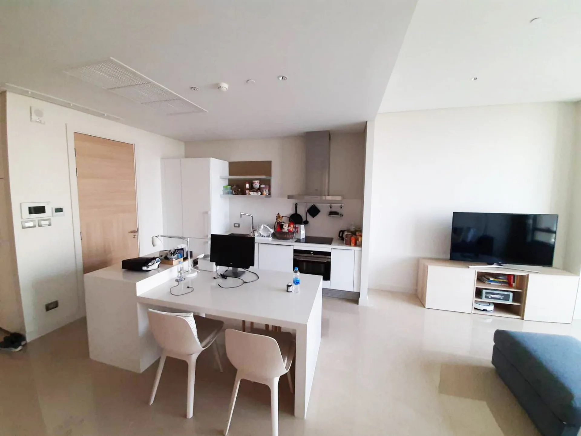 Property photos for Sindhorn Residence