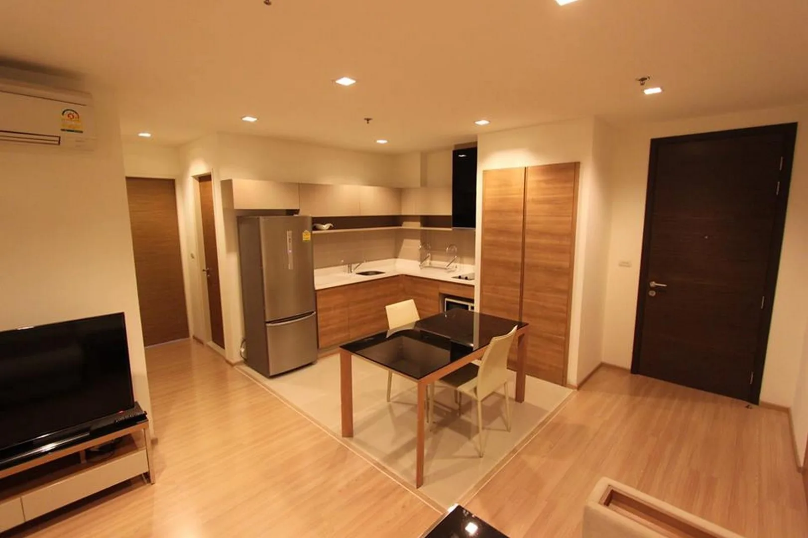 Property photos for Rhythm Phahol-Ari