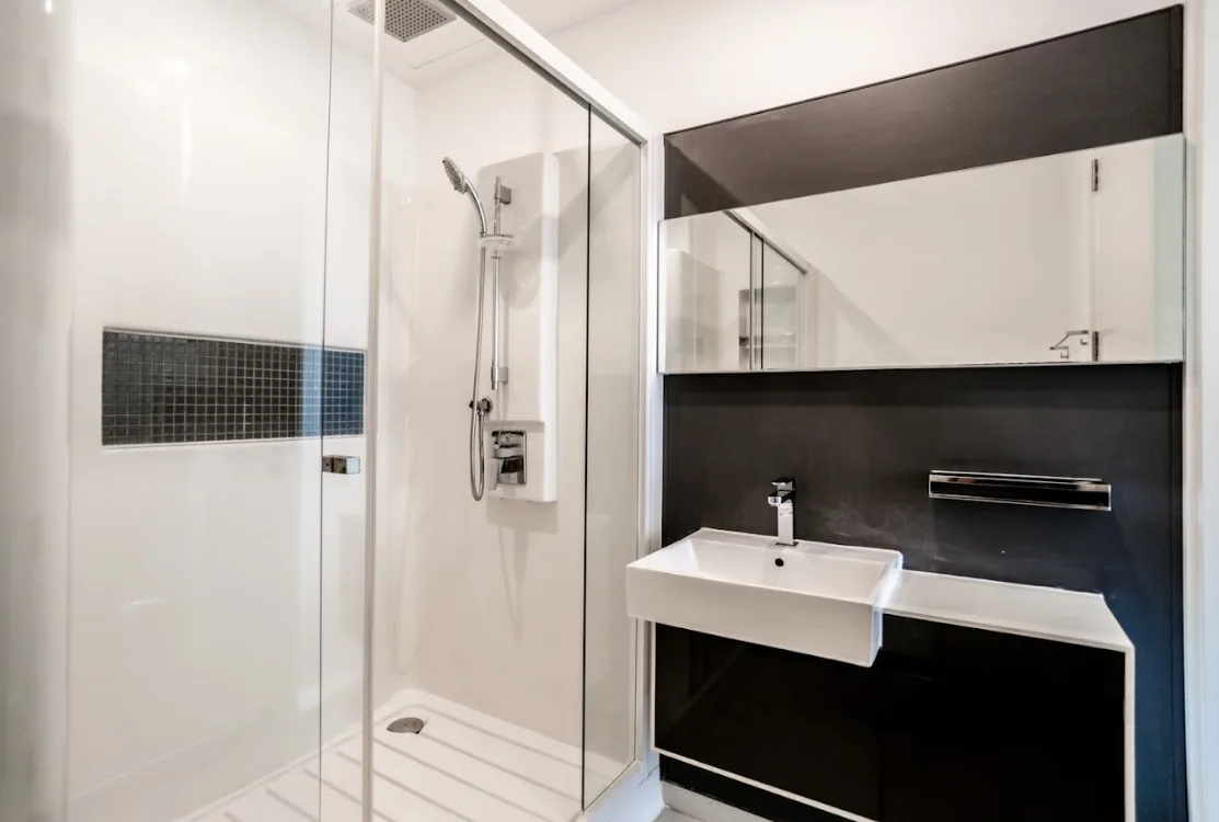 Property photos for The Room Sukhumvit 62