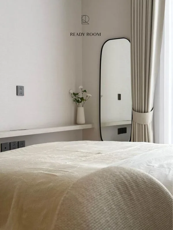 Property photos for Noble Around Ari