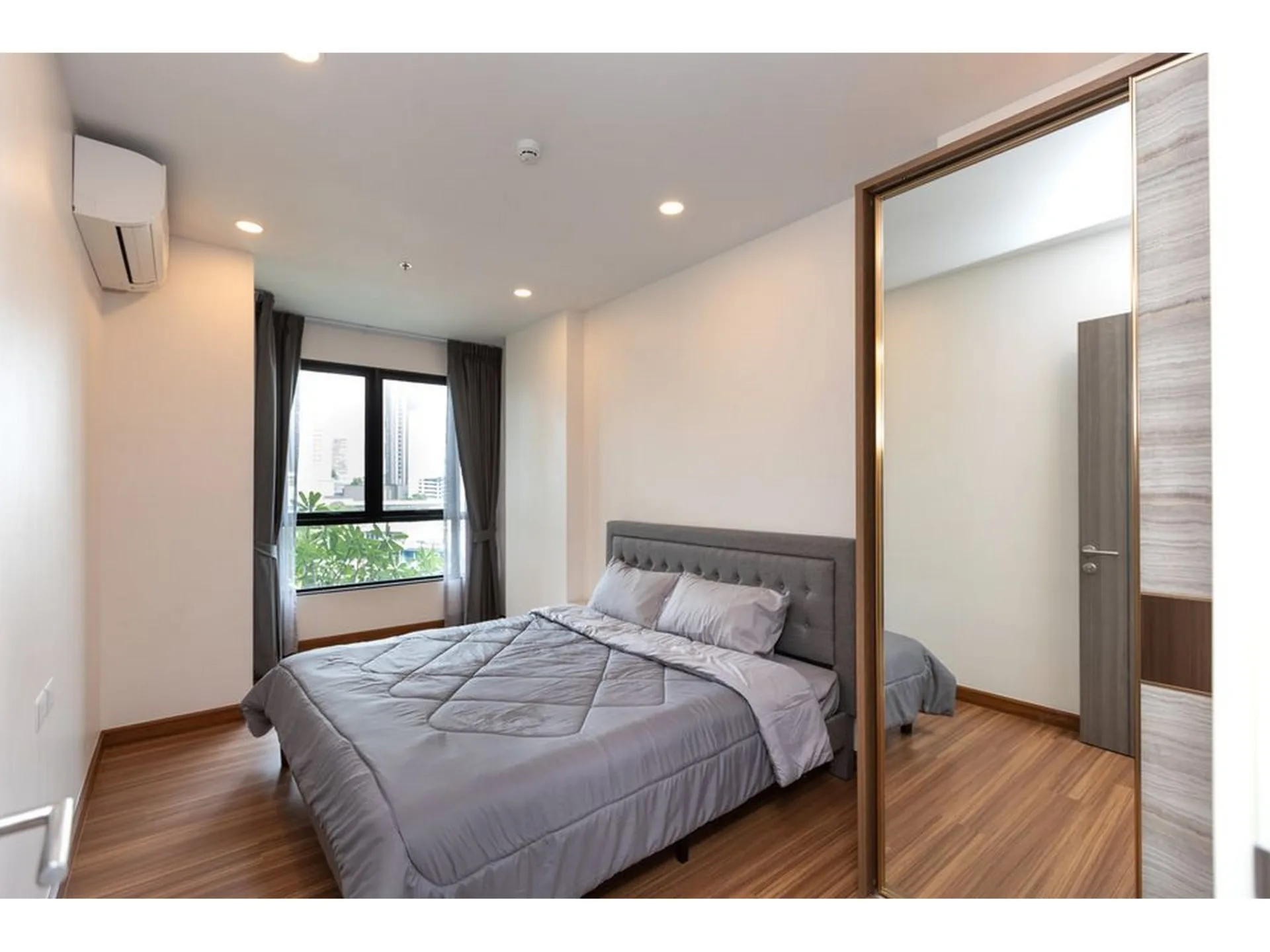 Property photos for Supalai Premier Charoen Nakhon