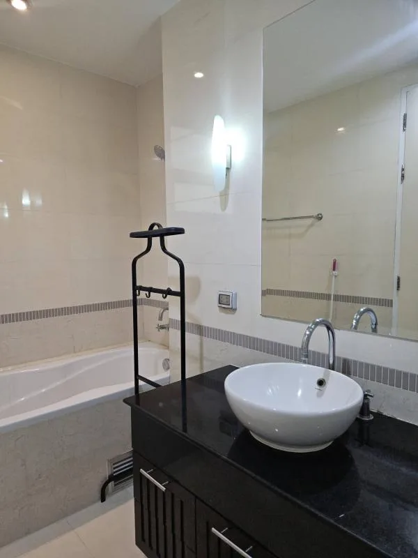 Property photos for Baan Klang Krung Siam - Pathumwan