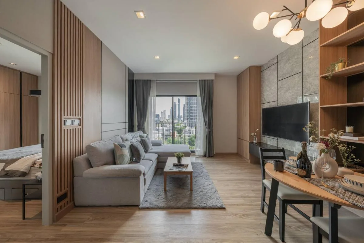 Property photos for Noble Reveal