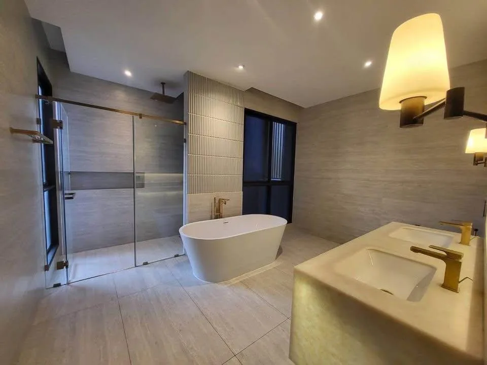 Property photos for Bugaan Krungthep Kreetha
