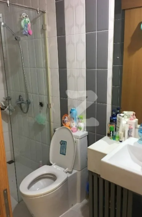 Property photos for Circle Condominium