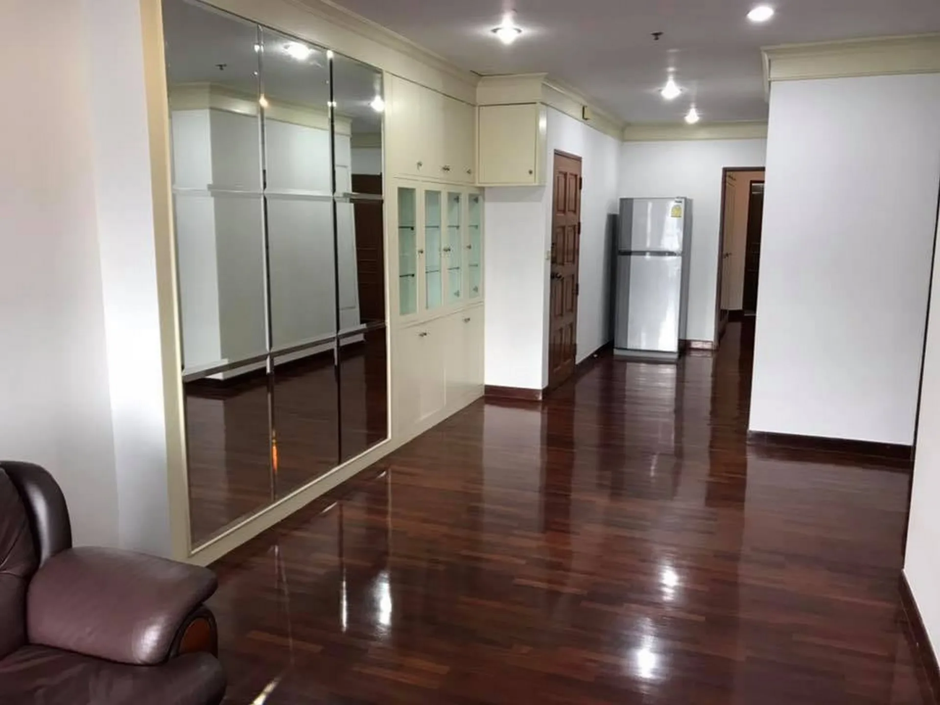 Property photos for Grand Diamond Pratunam