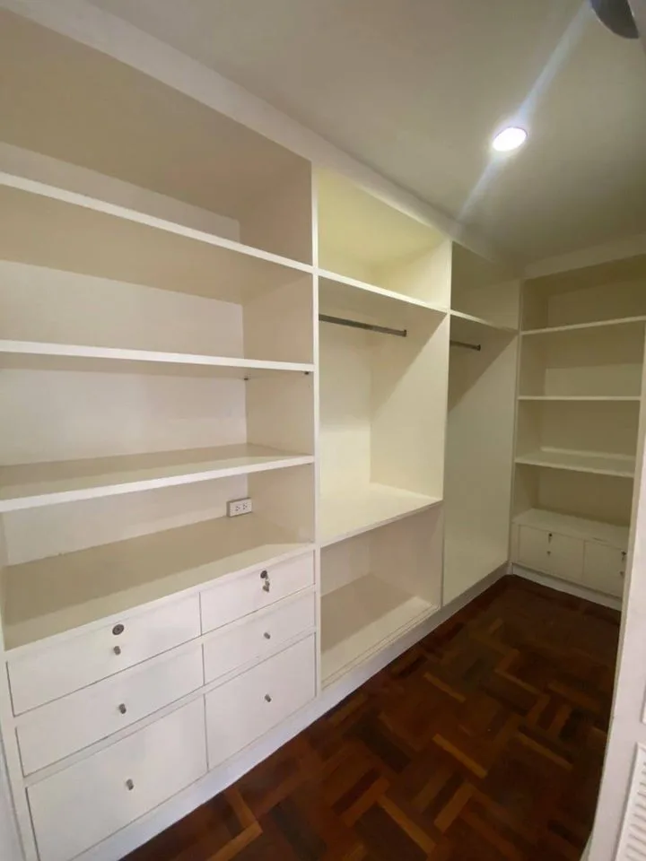 Property photos for The Habitat Sukhumvit 53