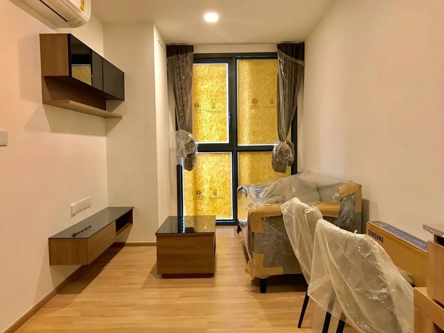 Property photos for Taka Haus Ekamai 12