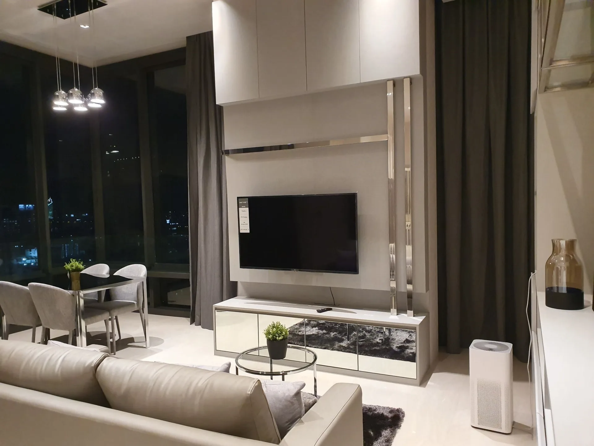 Property photos for Ashton Silom