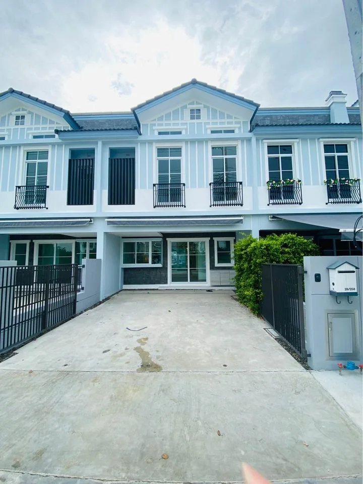 Property photos for Indy Bangna-ramkhamhaeng 2