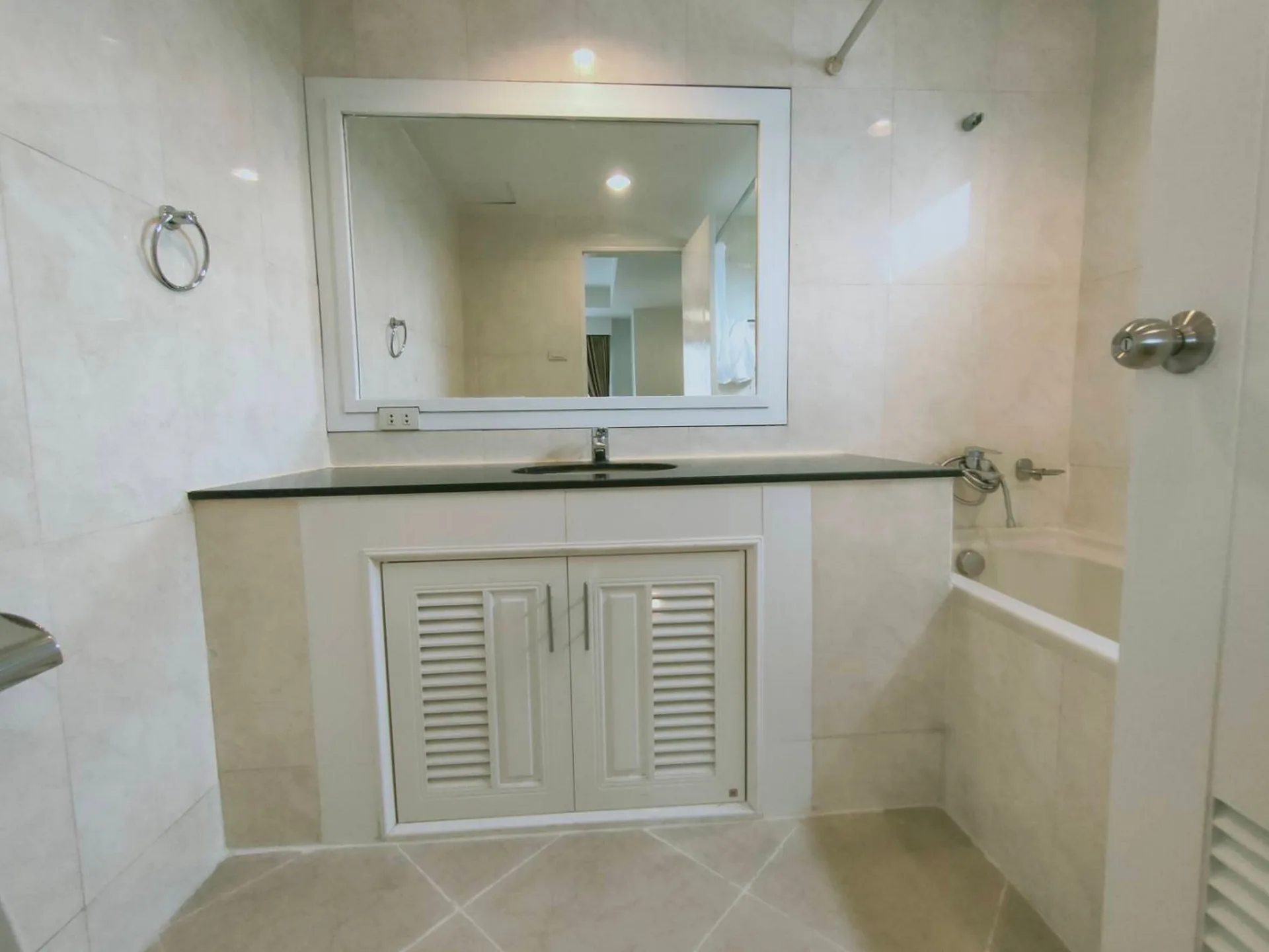 Property photos for Cosmo Villa