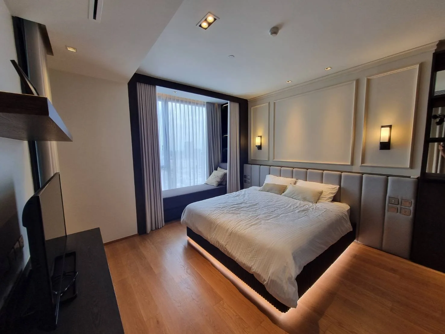 Property photos for BEATNIQ Sukhumvit 32