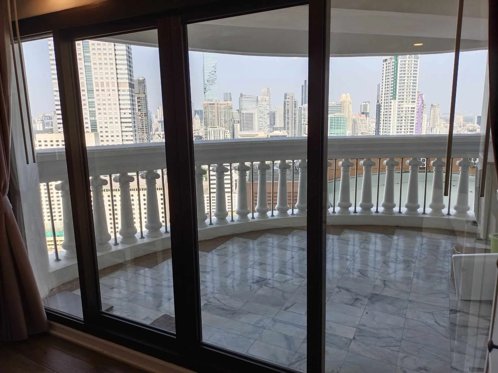 Property photos for State Tower