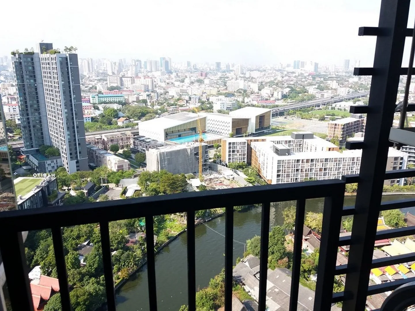 Property photos for The Base Sukhumvit 77
