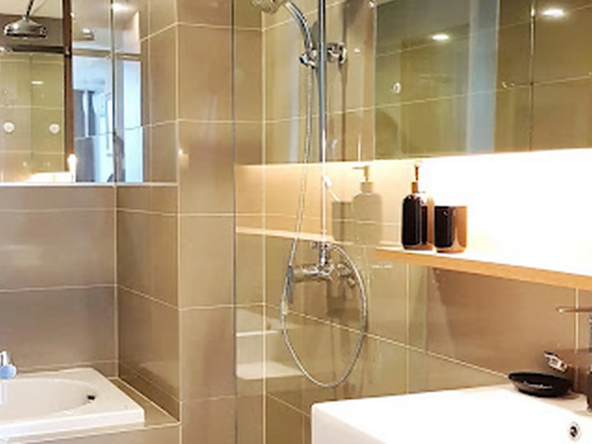 Property photos for 15 Sukhumvit Residences