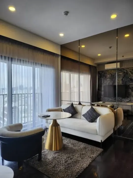 Property photos for Park Origin Thonglor