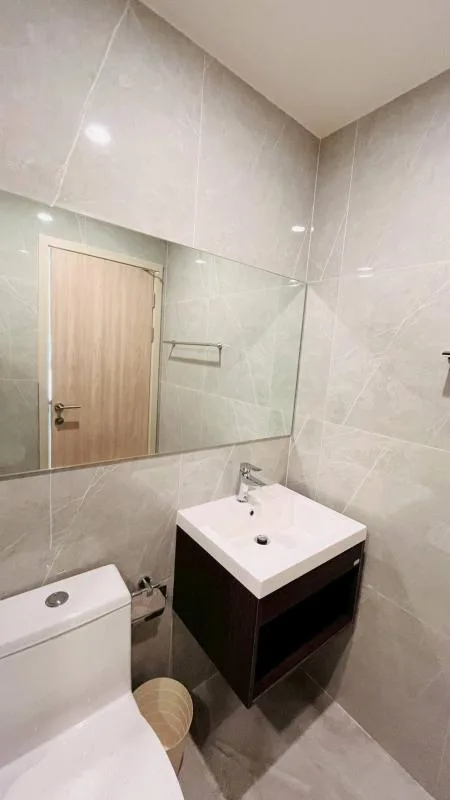 Property photos for Nue District R9