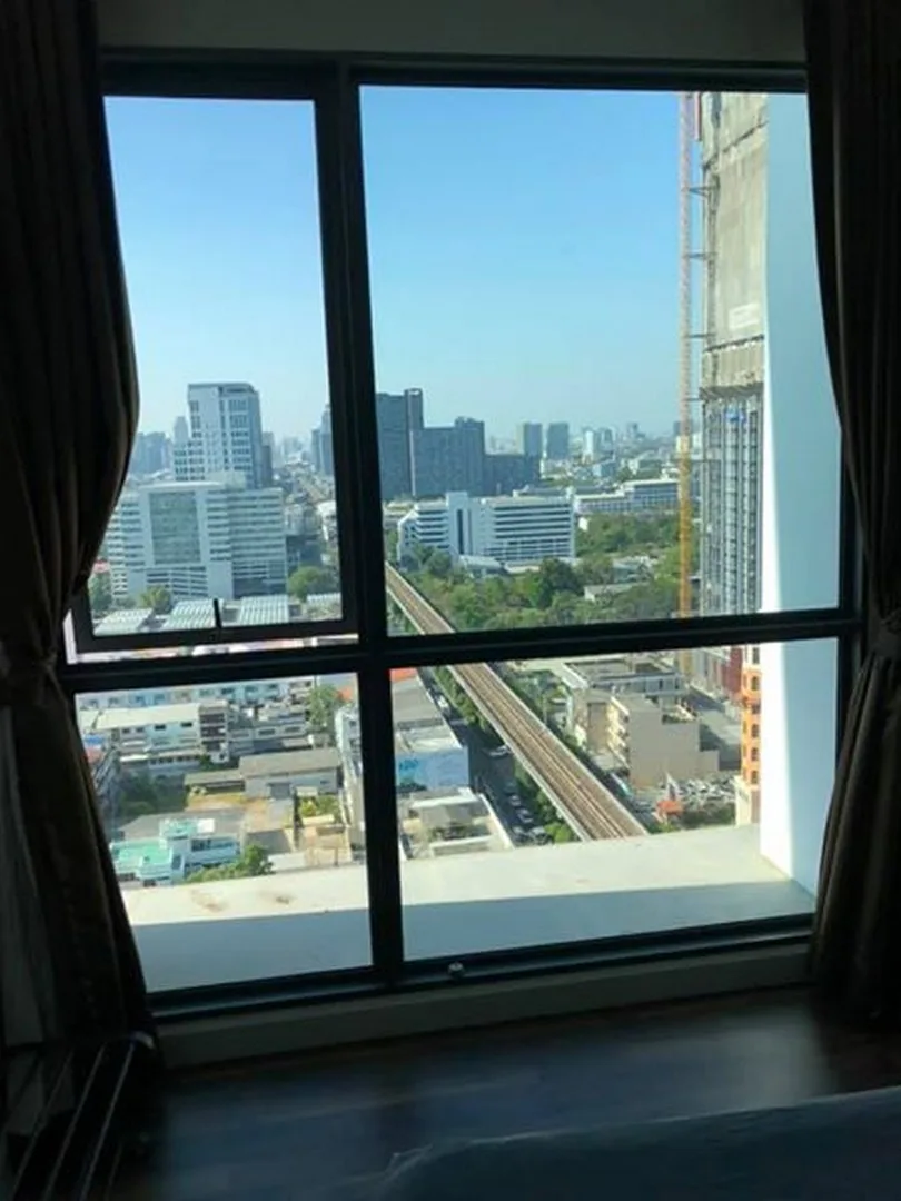 Property photos for The Room Sukhumvit 62
