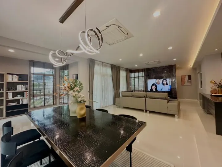 Property photos for Mantana 2 Bangna Km.7
