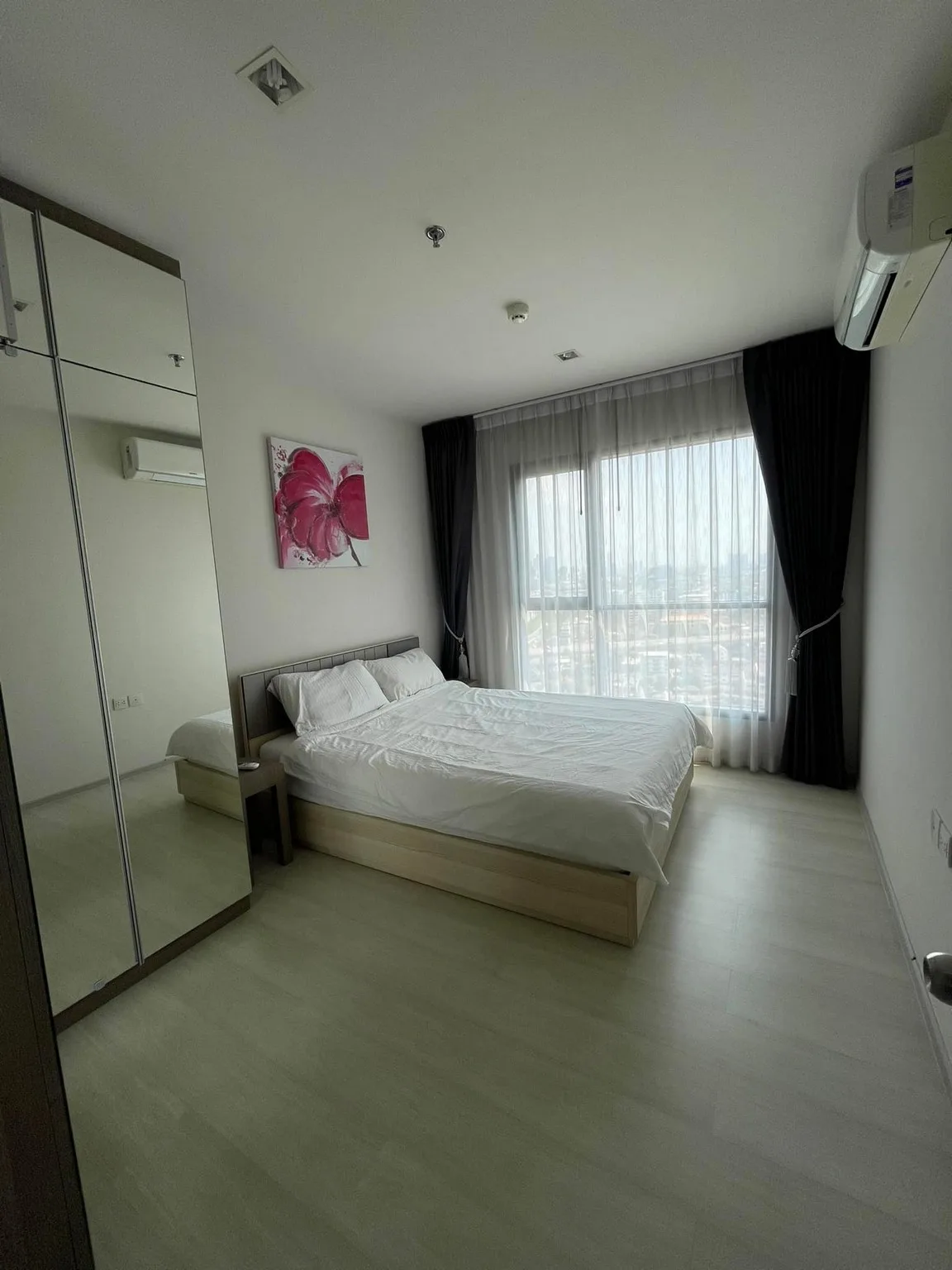 Property photos for Life Sukhumvit 48