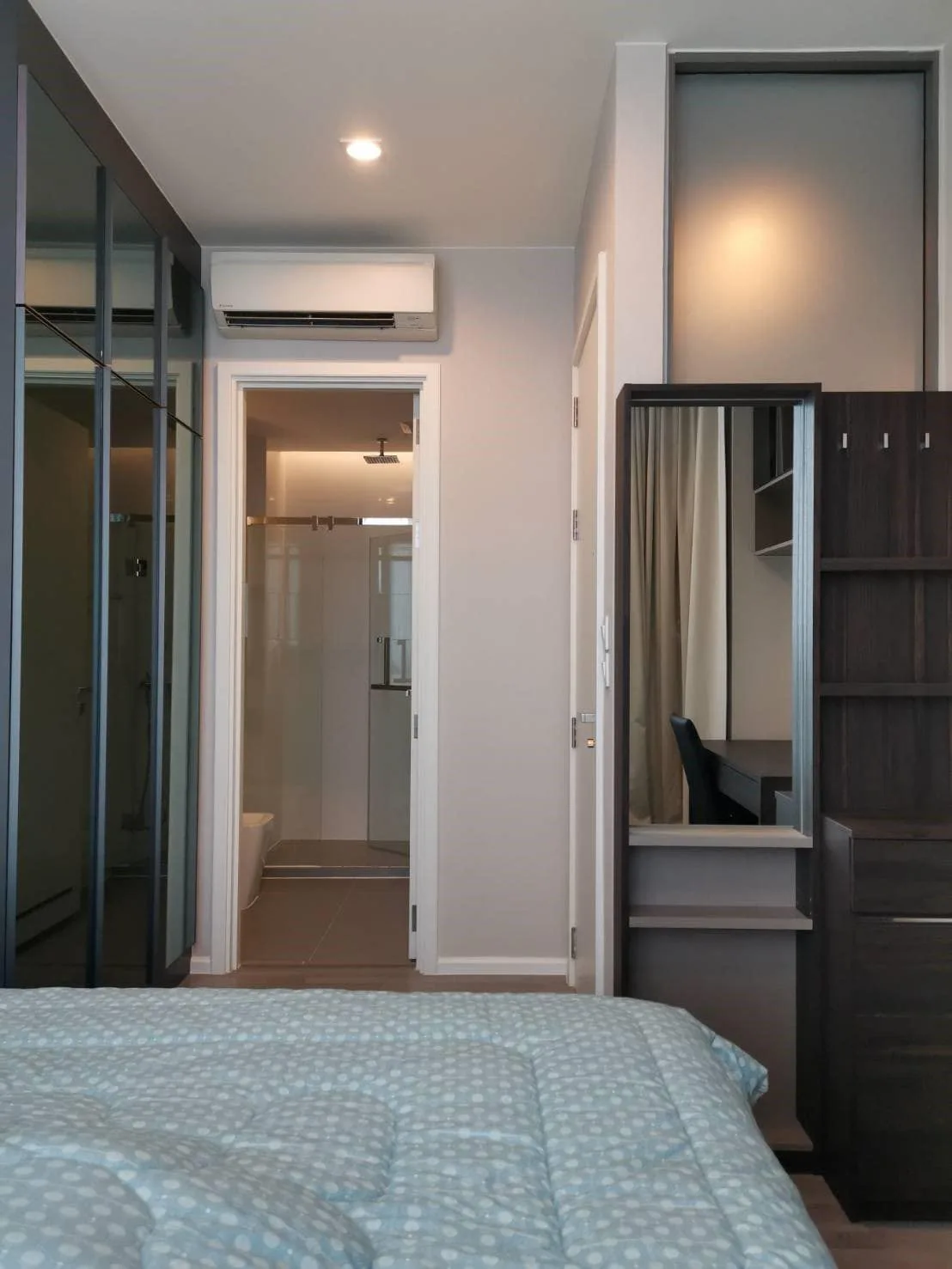 Property photos for The Room Sukhumvit 69