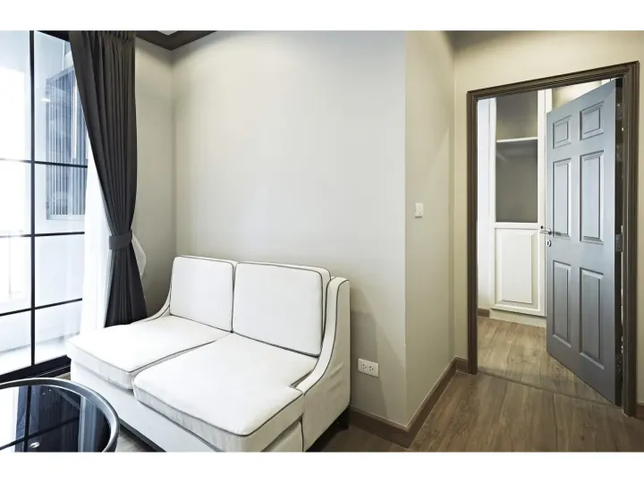 Property photos for The Reserve - Kasemsan 3