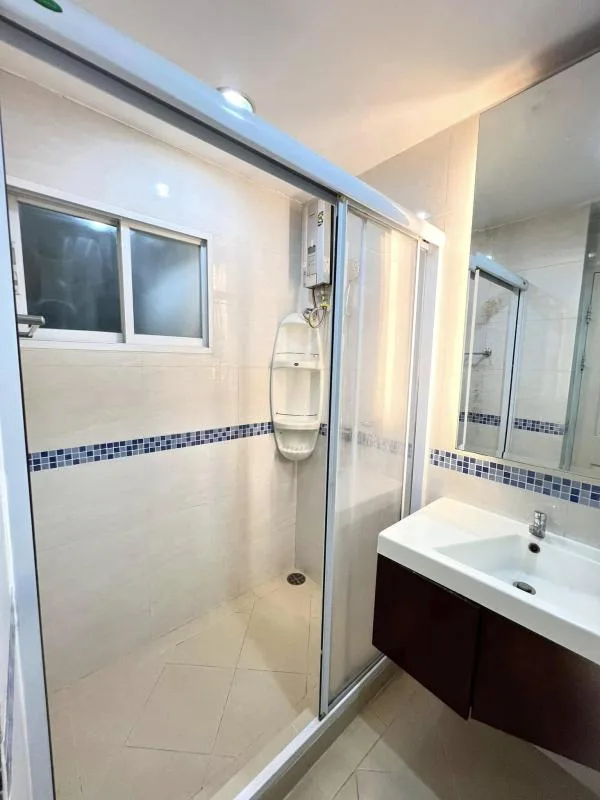Property photos for Life @ Phahon - Ari