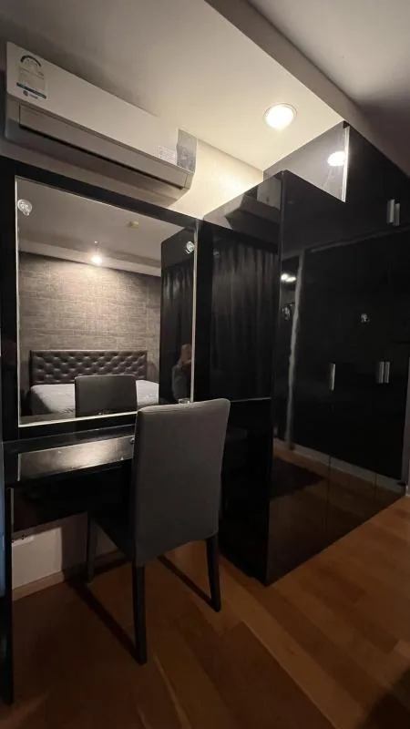 Property photos for THE LINE Phahonyothin Park