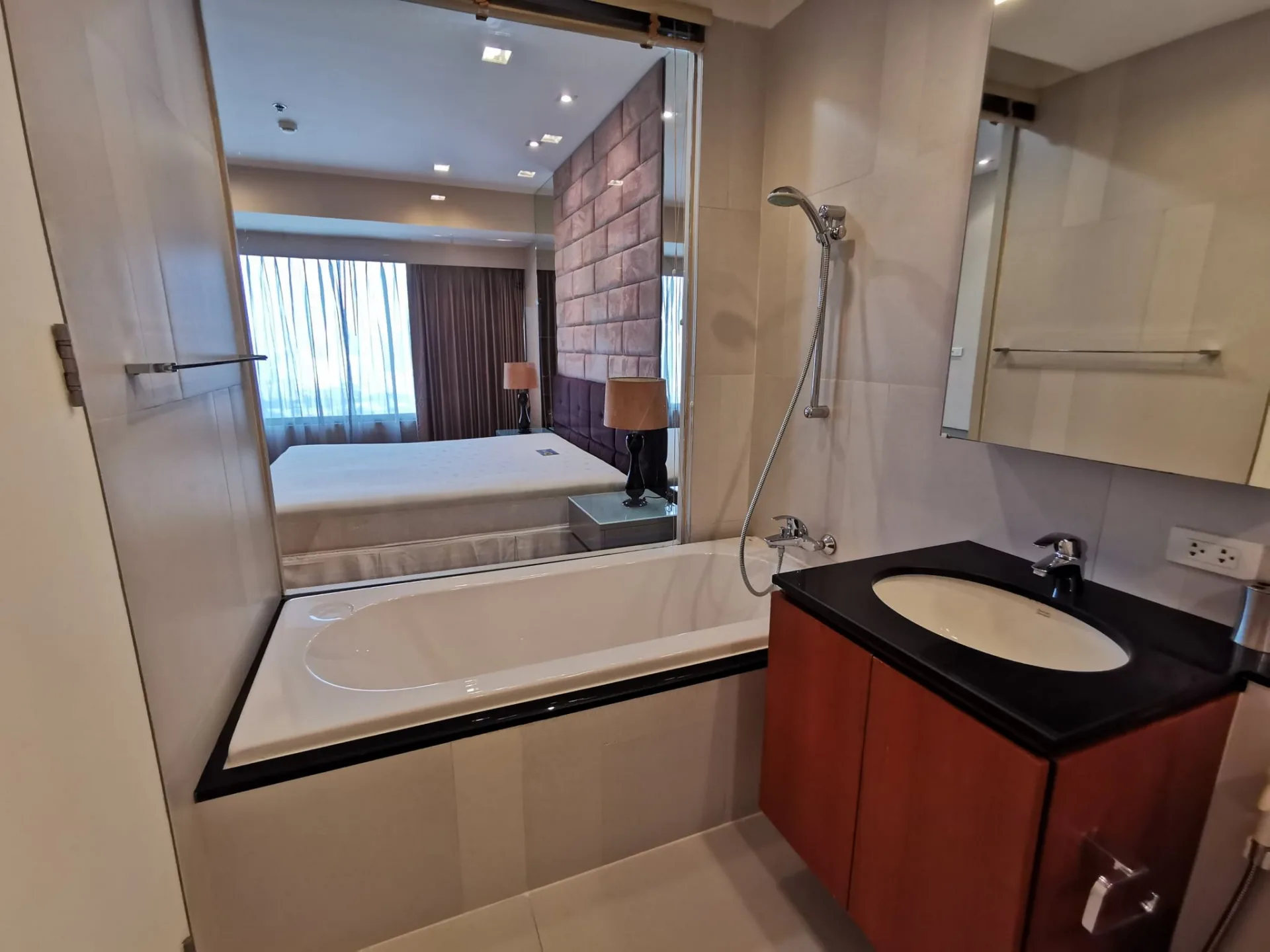 Property photos for Amanta Lumpini