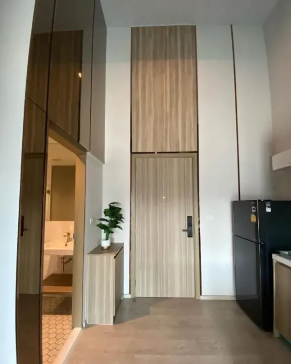 Property photos for Altitude Unicorn Sathorn - Tha Phra