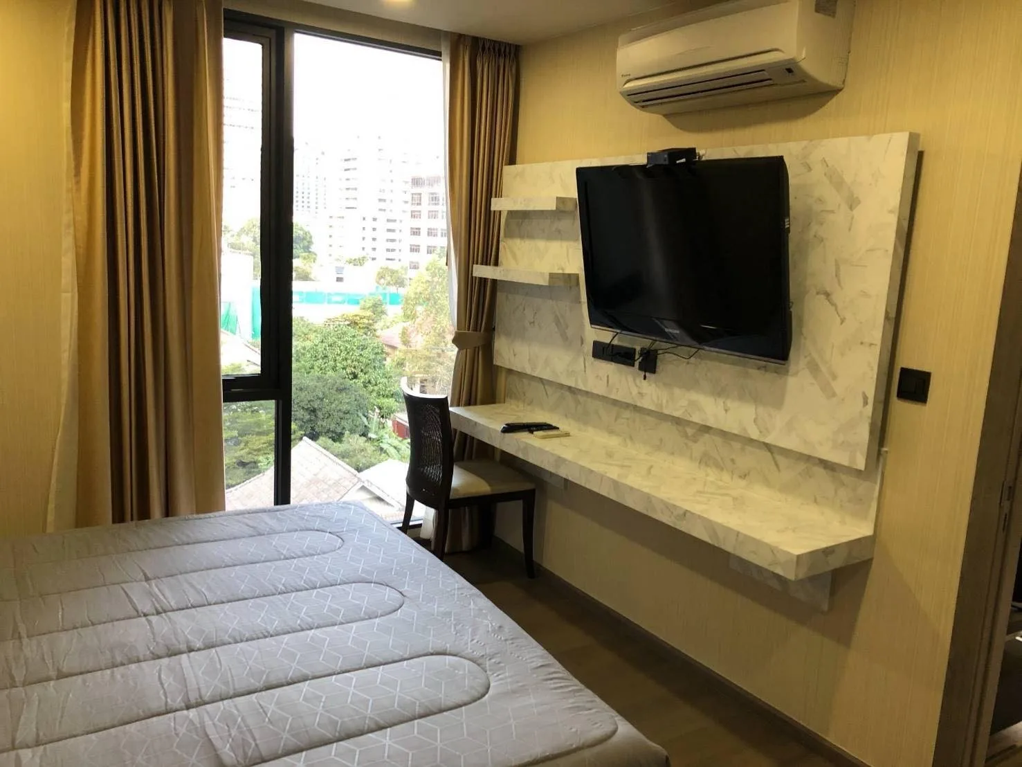 Property photos for Klass Sarasin - Rajdamri