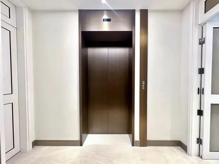 Property photos for The Residences At Mandarin Oriental