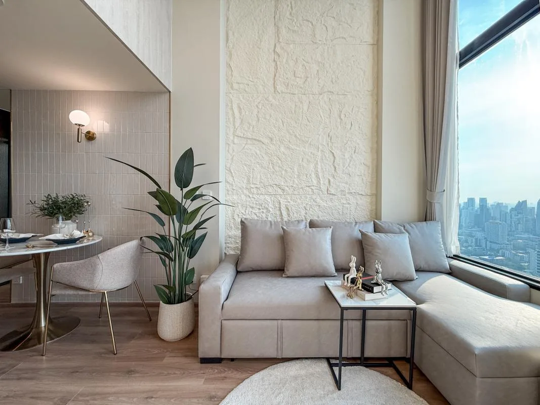 Property photos for Noble Form Thonglor