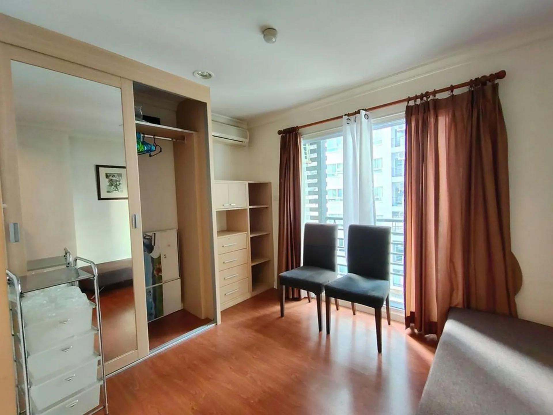Property photos for Lumpini Suite Sukhumvit 41