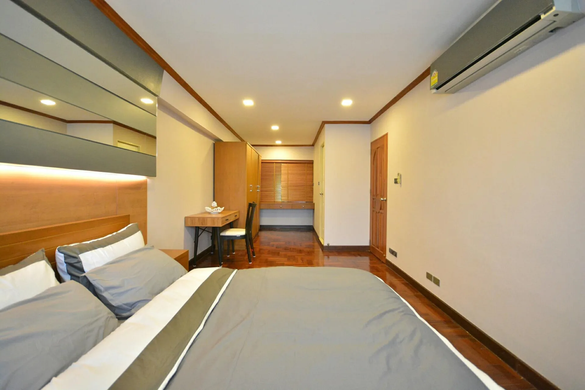 Property photos for Thonglor Tower