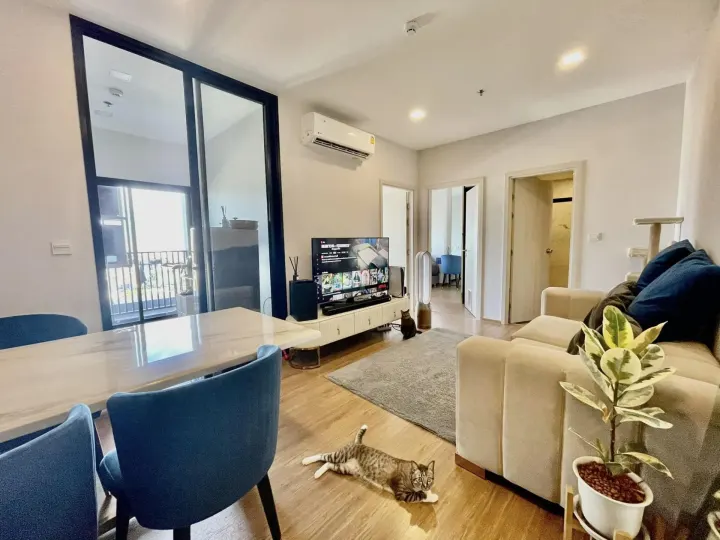 Property photos for Metris Rama 9-ramkhamhaeng