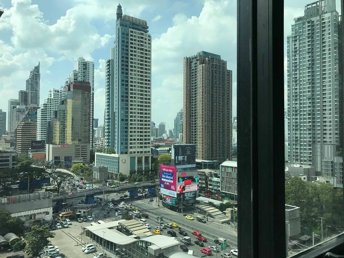 Property photos for Life Asoke