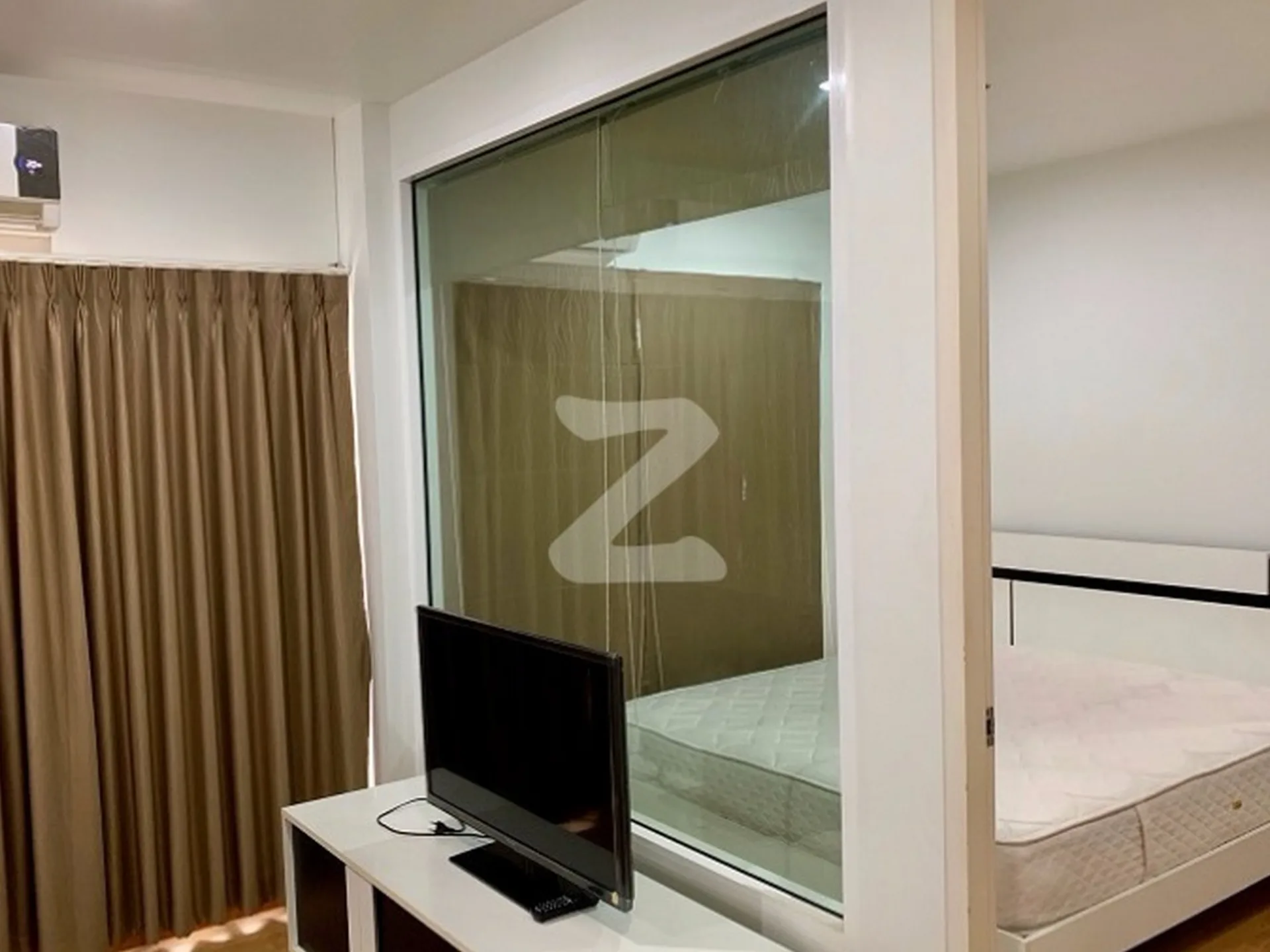 Property photos for The Parkland Grand Taksin