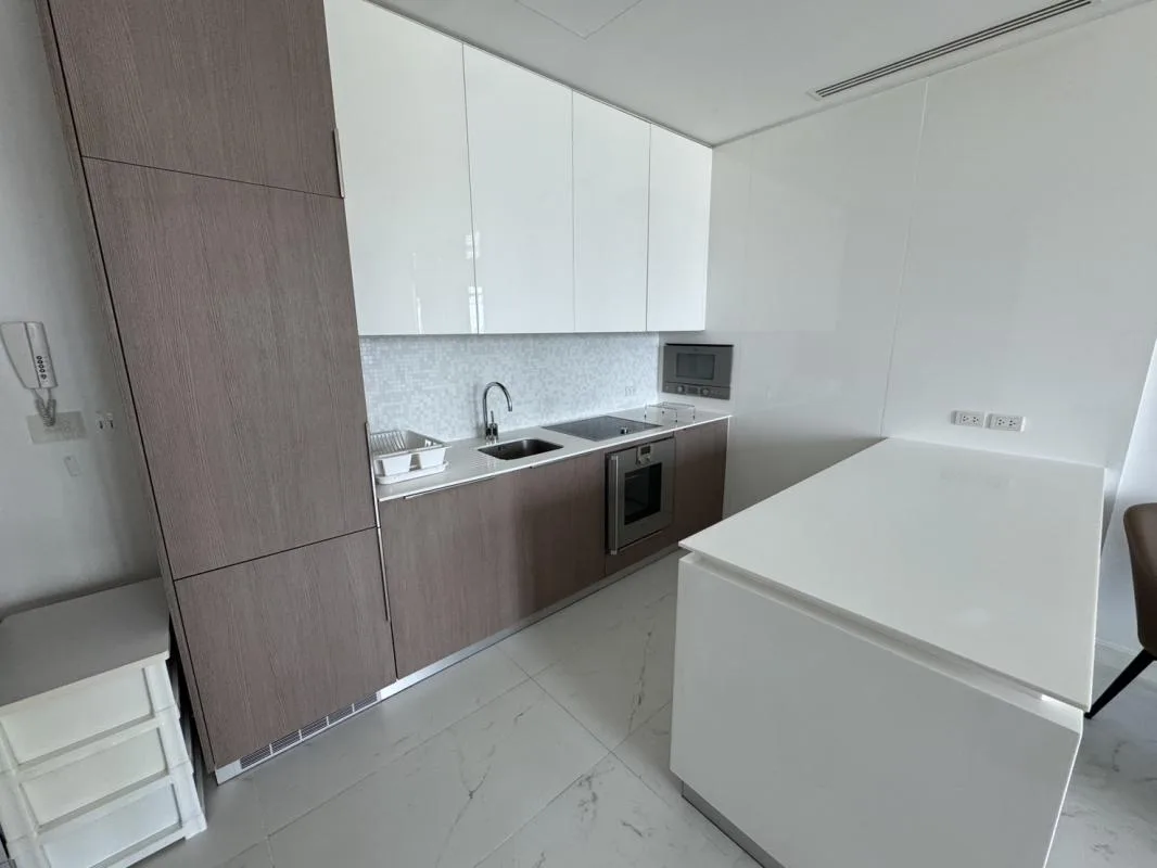 Property photos for 185 Rajadamri