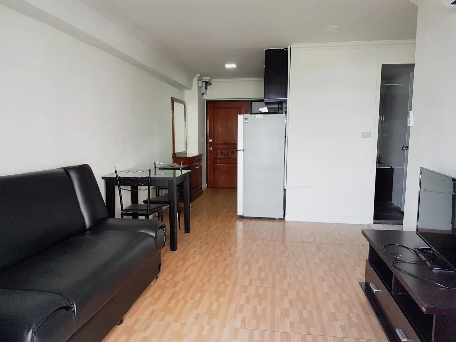 Property photos for Thonglor Tower