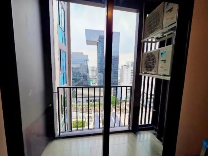 Property photos for Nue District R9