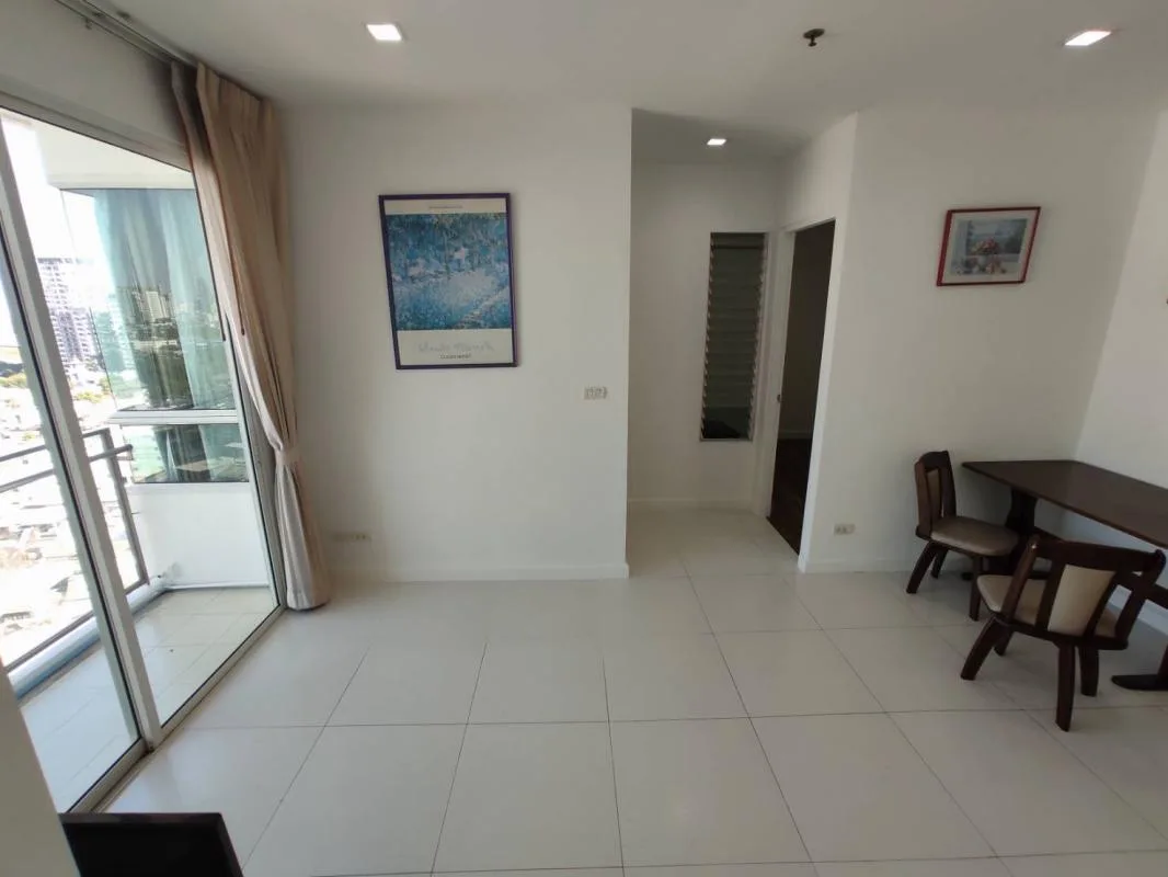 Property photos for The Bloom Sukhumvit 71