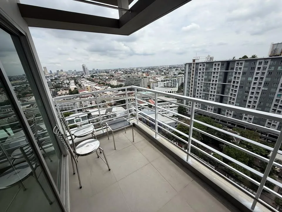 Property photos for The Room Ratchada - Ladprao