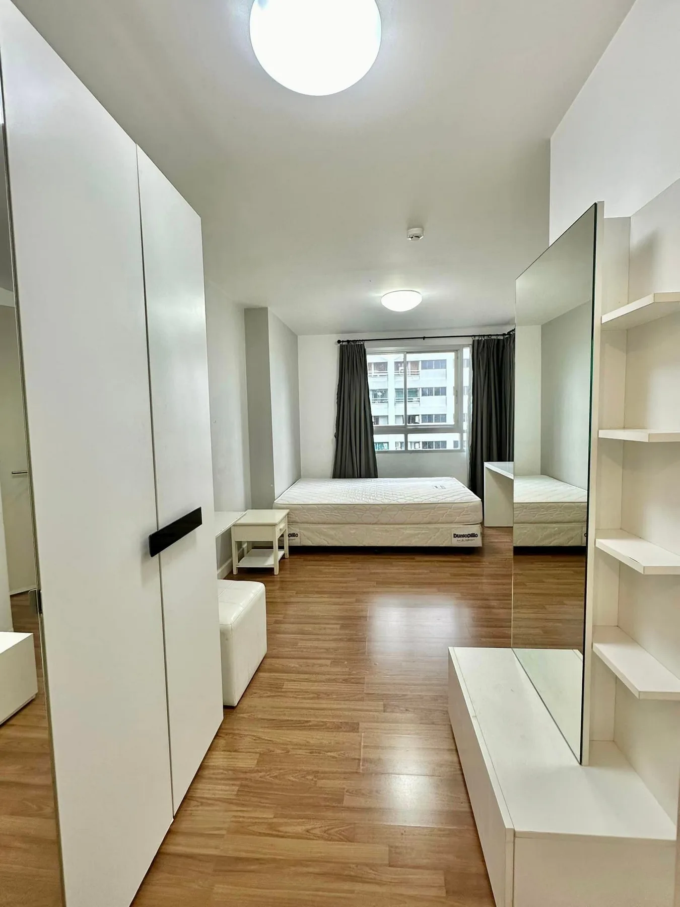Property photos for The Clover Thonglor