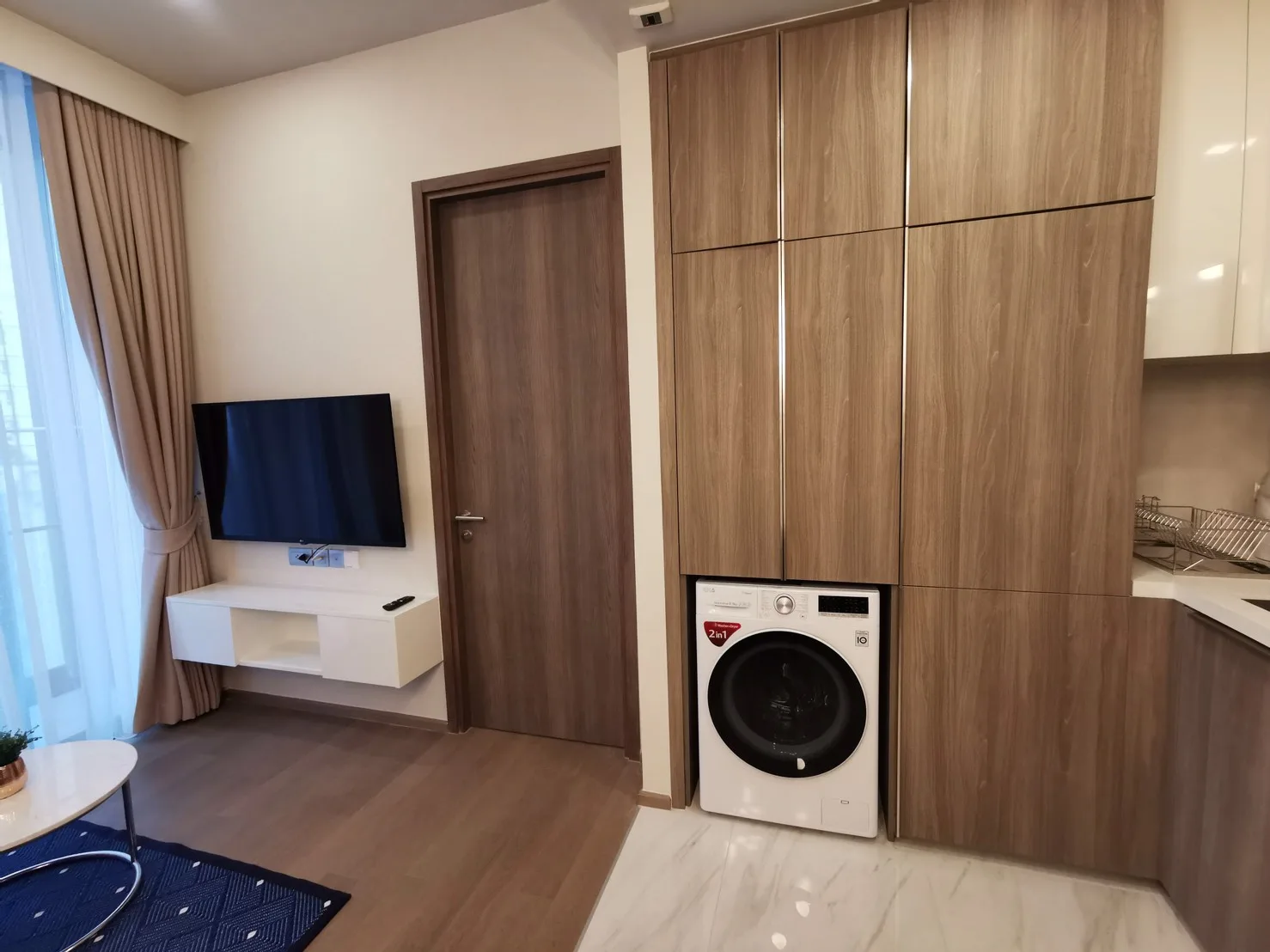Property photos for Celes Asoke
