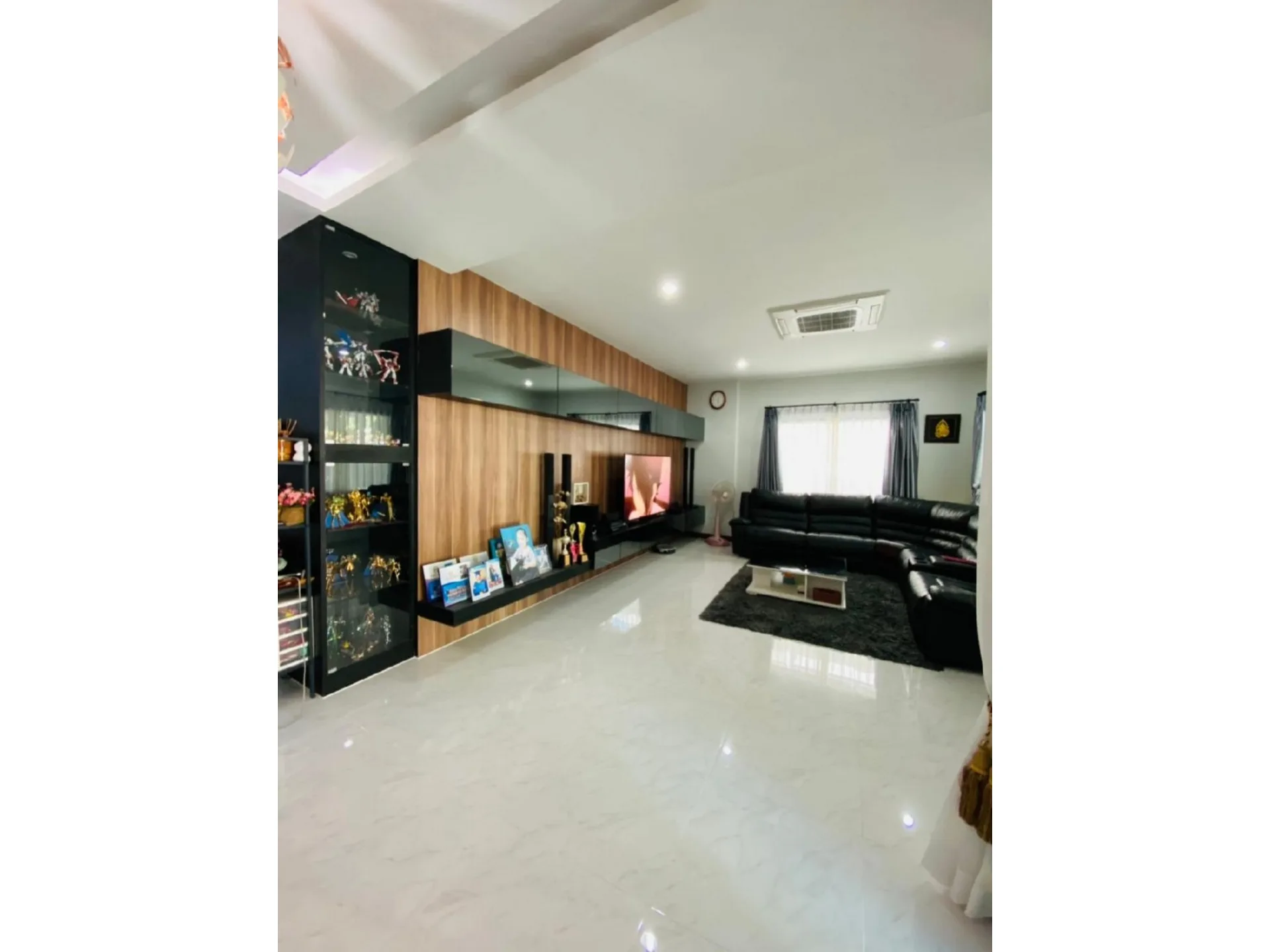 Property photos for Mu Ban Villa Akhadia Srinagarindra