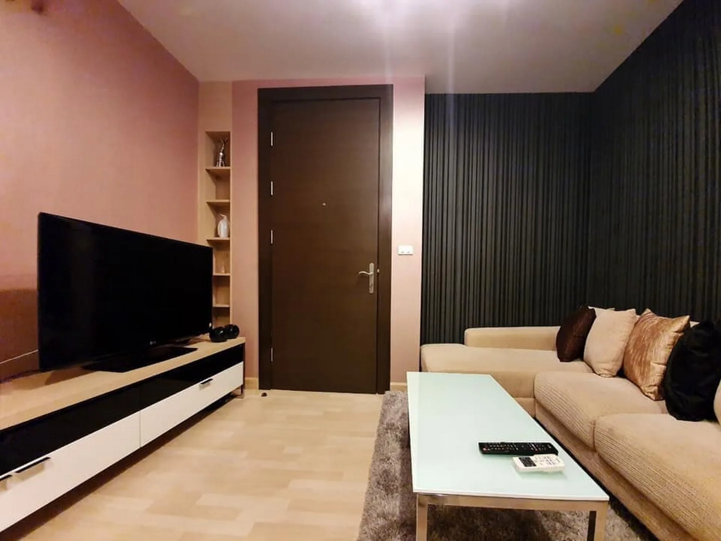 Property photos for Rhythm Ratchada - Huai Khwang