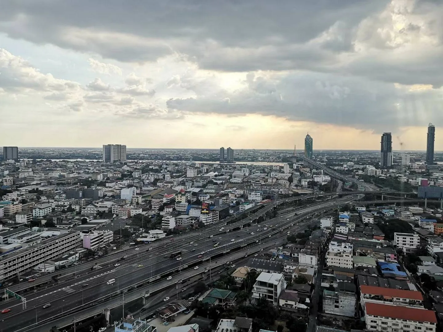 Property photos for Lumpini Place Rama IX - Ratchada