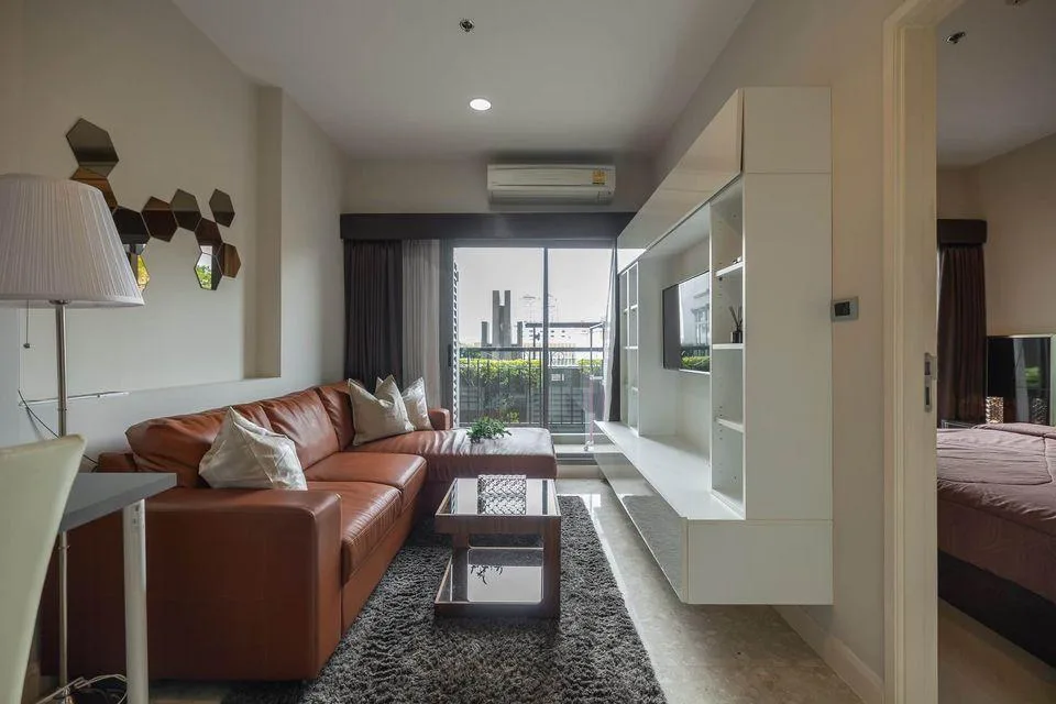 Property photos for The Crest Sukhumvit 34